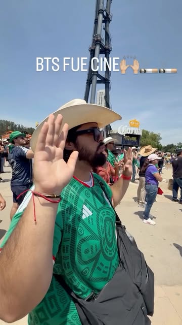 Jerry reaccionando a BTS